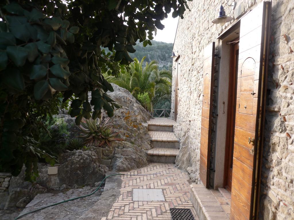 Rocca Del Vento Panzió San Pantaleone Szoba fotó